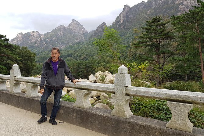 2-Day Hike through the Scenic Valleys of Mt. Seoraksan from Seoul - Twelve Fairy’s Basins: waterfalls and the pay-off feeling