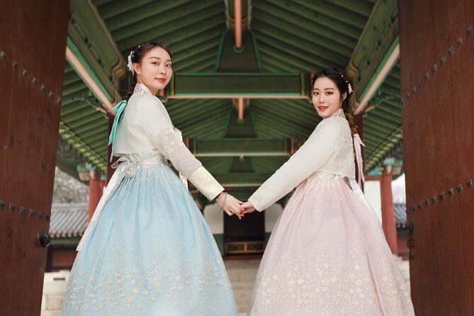Changdeokgung Palace Hanbok Rental Experience in Seoul - Free Hair Styling: The Included Part That Makes Photos Look Real