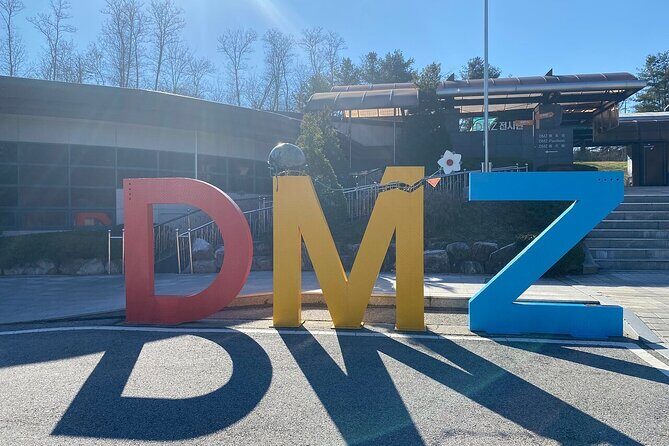 DMZ, Eunpyeong village and Jinkwansa Temple Private Tour - Key things you’ll notice