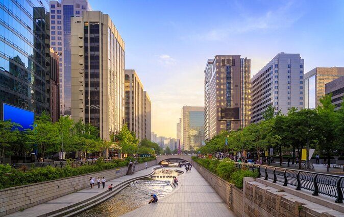 Full Day- Essential Seoul City Tour & Gourmet Tour(including Lunch and Dinner) - Quick hits you’ll feel right away