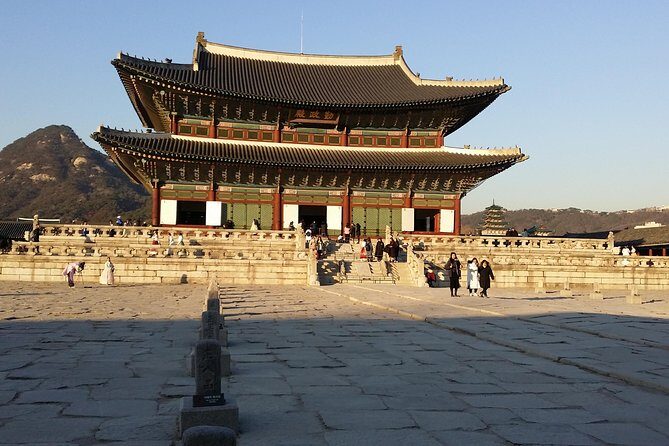 Full Day- Essential Seoul City Tour & Gourmet Tour(including Lunch and Dinner) - Insadong’s old-street feel: crafts, galleries, and traditional Seoul lanes