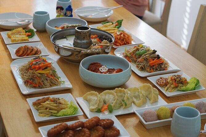 K-food cooking Japchae Mandu Tteokbokki & Fishcake - Key Things You’ll Notice Right Away