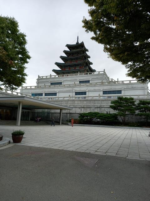 Layover tour to Gyeongbokgung-Folk Museum-Bukchon-Insadong - Insadong and Jogyesa: streets and temple calm near each other