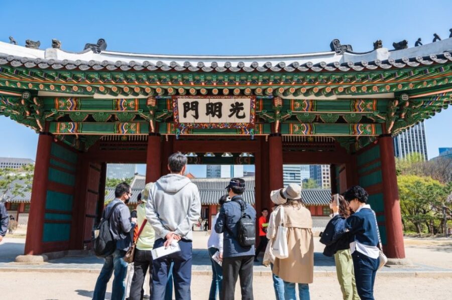 Seoul: Deoksugung Palace Heritage Walking Tour - Who this tour is best for (and who should skip it)