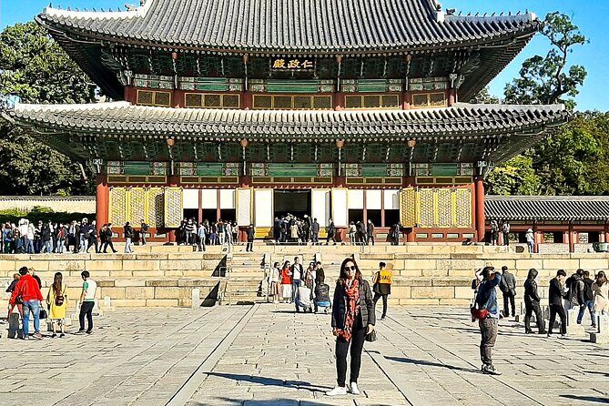 Seoul Full Day Tour with a Local: 100% Personalized & Private - Bukchon and Tea Time: The Neighborhood Side of Seoul