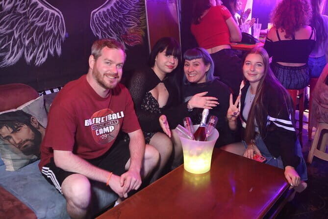 Seoul: LGBTQ+ Pub Crawl and Drag Show with Local Drag Queen - Seoul LGBTQ+ Pub Crawl With Drag: What This Night Is Really Like