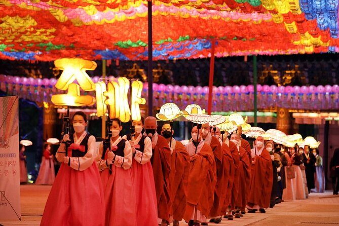 Seoul Private Tour: Palace, Bukchon, Insadong & Han River Cruise - Jogyesa Temple downtown: a calm break with Buddhist context