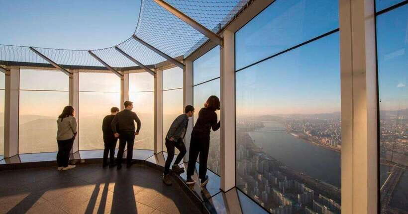 Seoul: Sky Lotte World Tower Ticket - Your First Stops: The Art Exhibition Zone Before the Heights